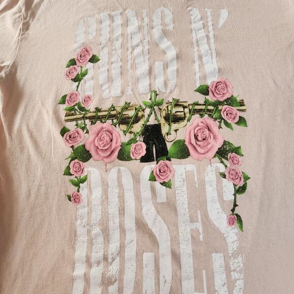 Guns N' Roses Light Pink Tshirt With Graphics Size Large - Picture 2 of 5